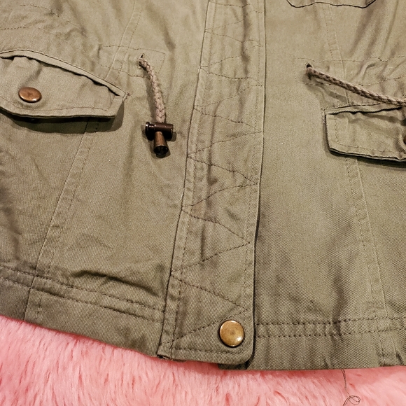 Military green sinch waist jacket - Picture 14 of 15